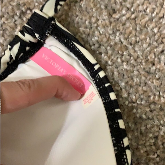 VS bikini set - Picture 8 of 8